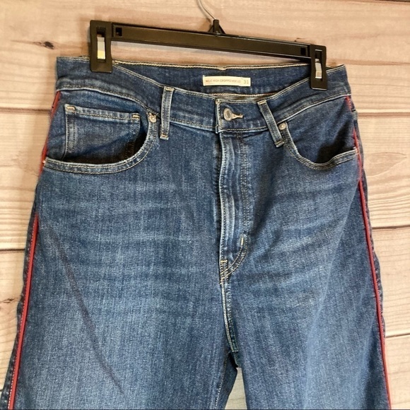 Levi’s Mile High Wide Leg Cropped Jeans with Red Stripe - Picture 5 of 12